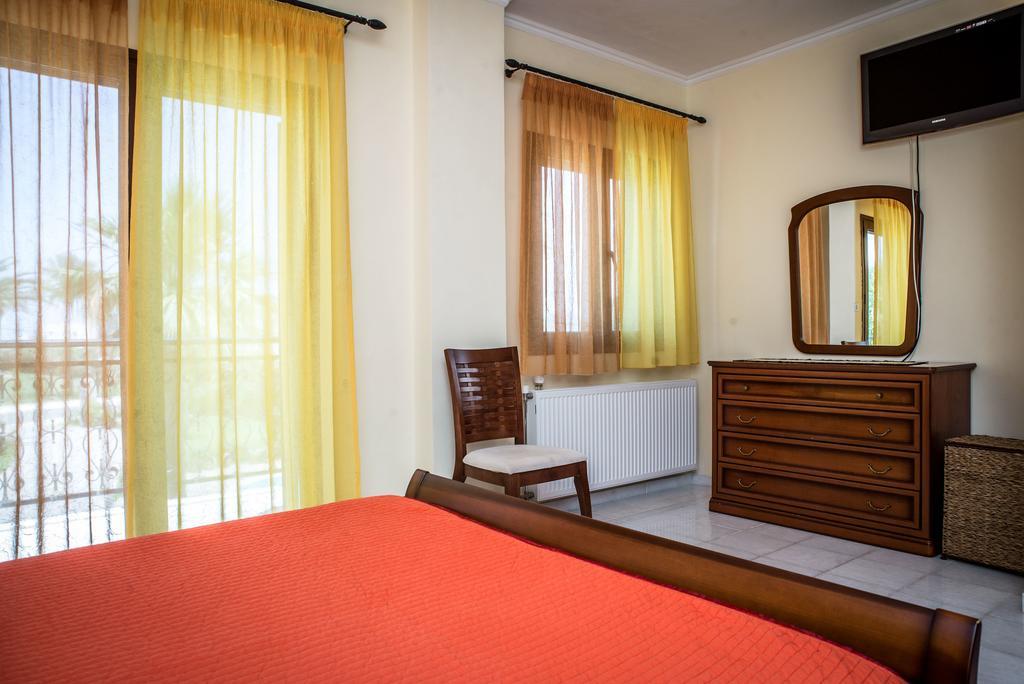 Erodios Villas 1 Gerani  Luaran gambar