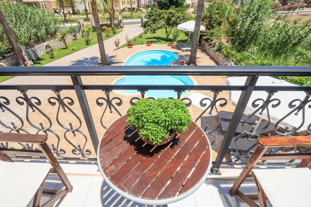 Erodios Villas 1 Gerani  Luaran gambar